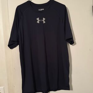 Men’s Under Armour t-shirt size 2XL XXL